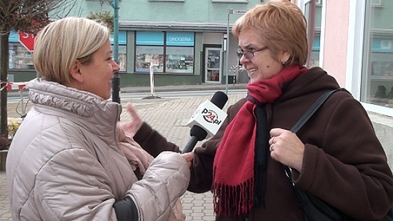 SONDA: Piękny ale za drogi? Mieszkańcy Brzozowa o rewitalizacji rynku (VIDEO HD)