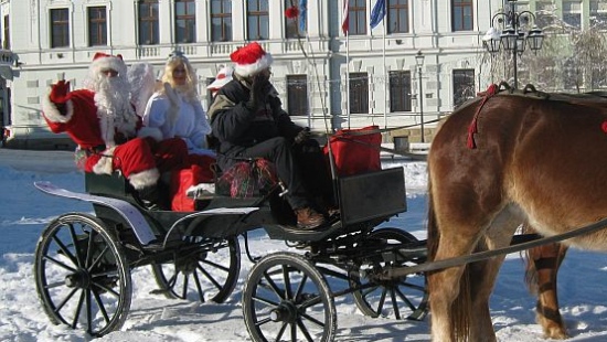 8 GRUDNIA: Święty Mikołaj będzie rozdawał prezenty na Rynku