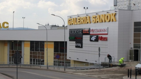 AKTUALIZACJA / Z OSTATNIEJ CHWILI: Miasto sprzedaje udziały w Galerii Sanok! (FILM)