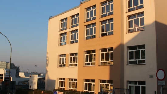 ZARZĄD POWIATU SANOCKIEGO PODJĄŁ DECYZJĘ. Czy w budynku po szkole wkrótce pojawią się uchodźcy?