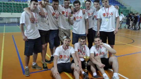 Sanok miażdży rywali podczas mistrzostw Polski w unihokeju. Worek z medalami powiększyło Bukowsko (ZDJĘCIA)