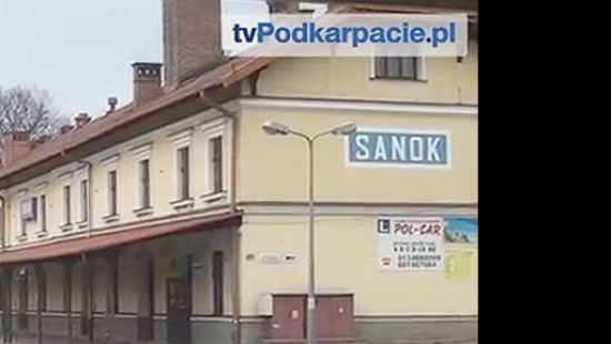 Dworce Sanok Miasto i Główny wyłączone z komercyjnej sprzedaży. PKP zamierza  je przekazać samorządowi