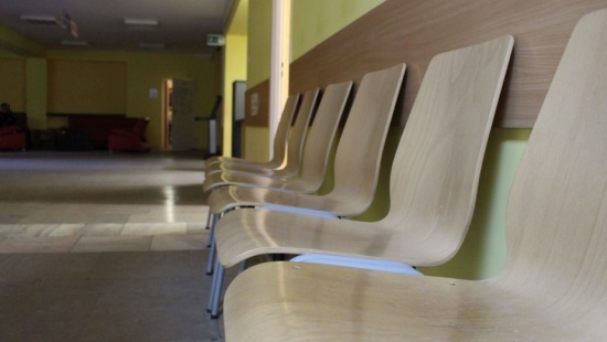PUNKTY POBRAŃ KRWI: Pełna kolejka w szpitalu, puste krzesła w przychodni przy ul. Lipińskiego (ZDJĘCIA)