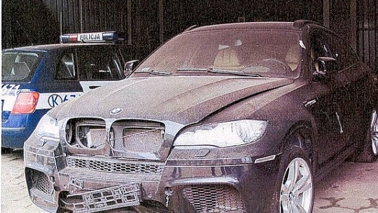 CBŚ rozbiło grupę przestępczą zajmującą się legalizacją luksusowych samochodów