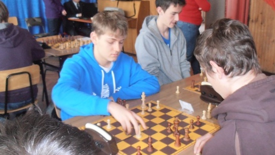 Awans młodych szachistów (ZDJĘCIA)